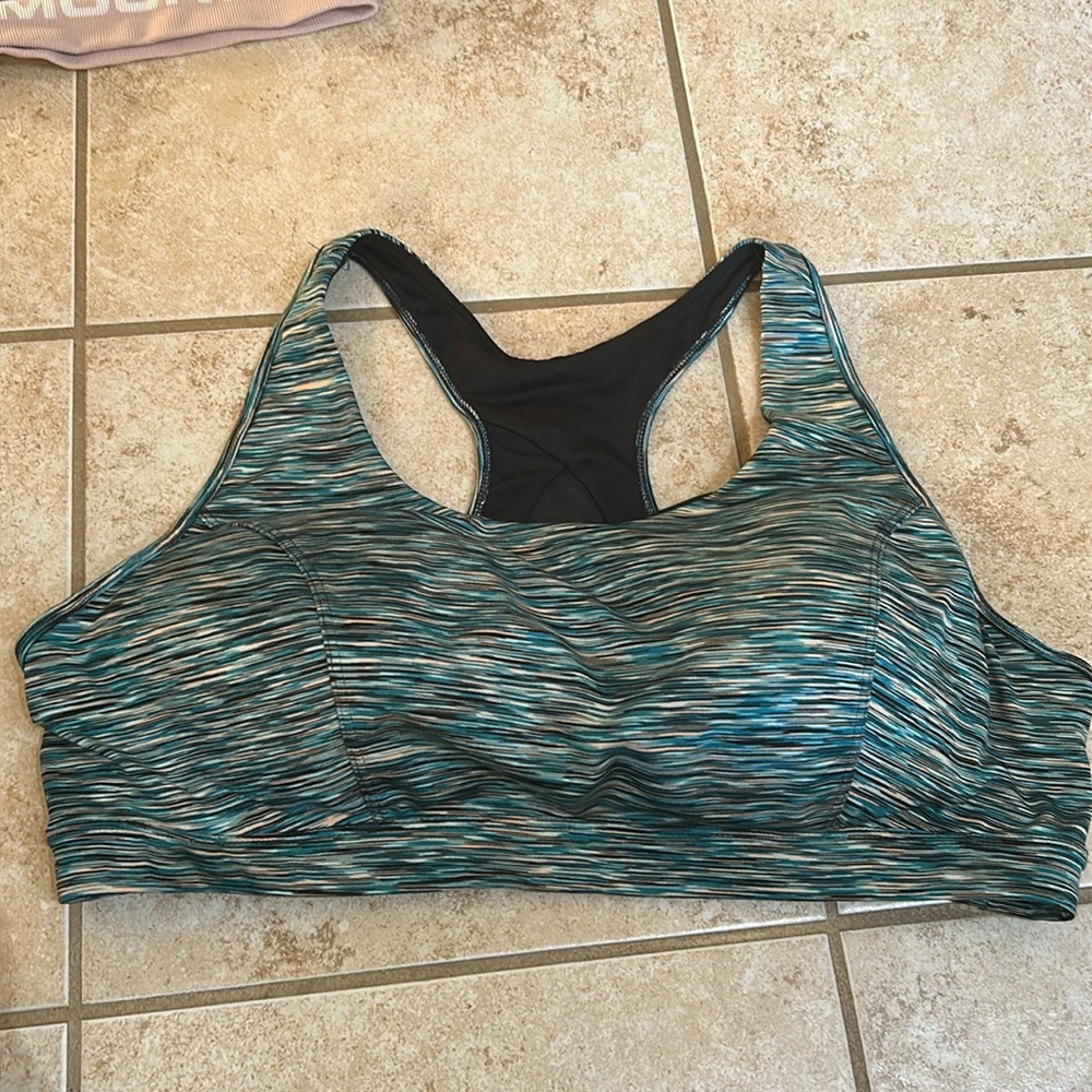Tekgear sport bra with padding 
2x
Green Merle 
No refunds